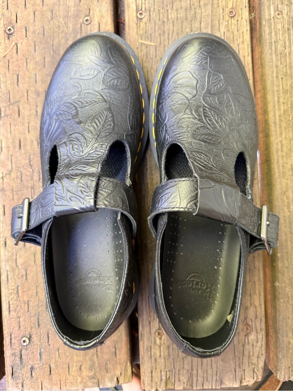 Dr. Martens Polley Floral Emboss T-strap Mary Jane UK7 US9 EUC discontinued - Picture 4 of 9